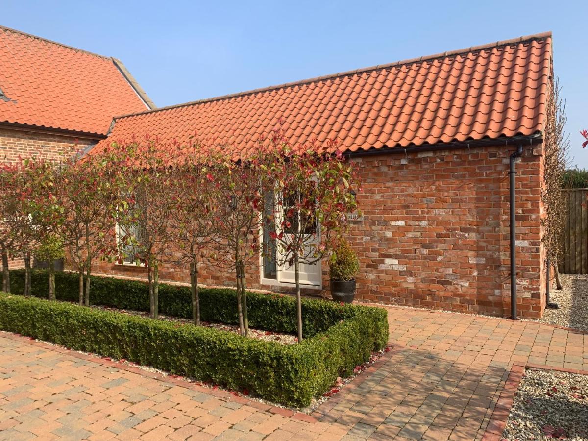 Meals Farm Holiday Cottages - The Stables North Somercotes 外观 照片